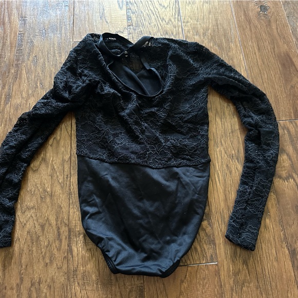 Long sleeve lace leotard - Picture 2 of 2